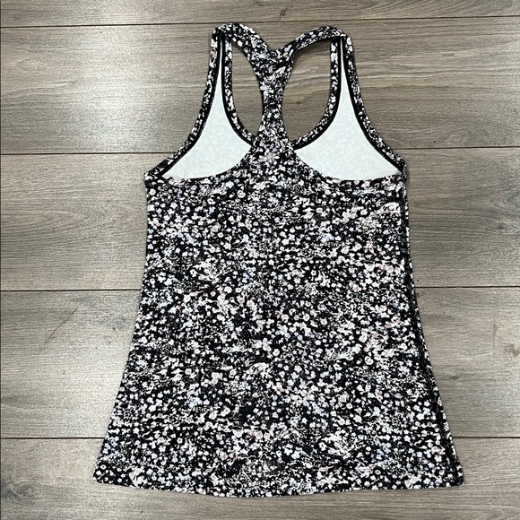 Lululemon Align Racerback Tank - Picture 5 of 9